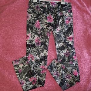 Crystal Pattern Leggings
